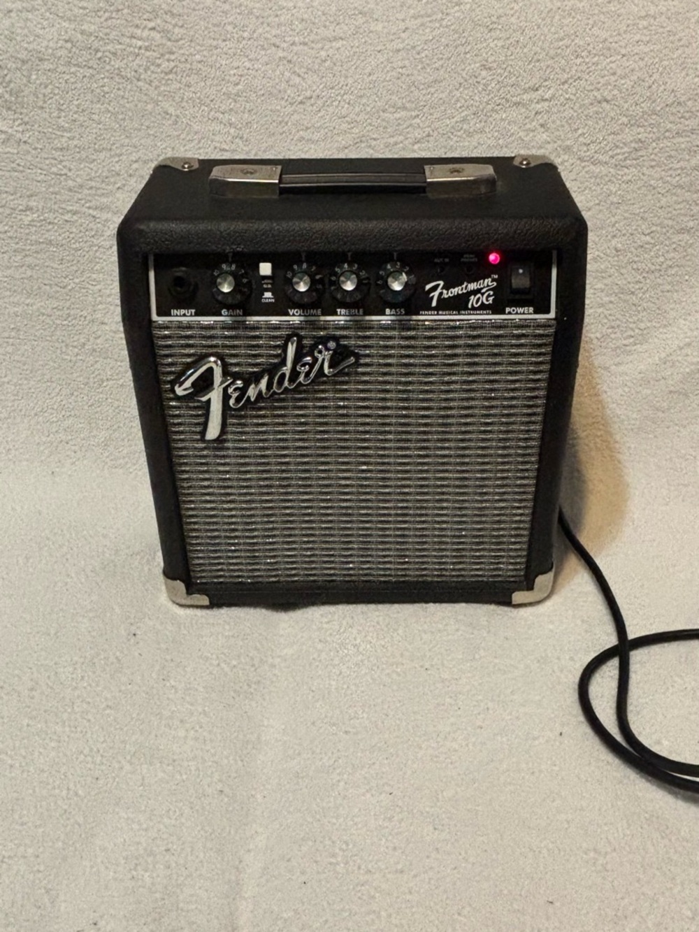 Fender Black and Silver Frontman 10G Guitar Amp